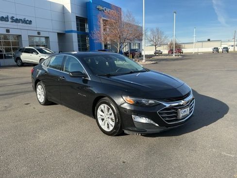 Used 2024 Chevrolet Malibu LT image 1