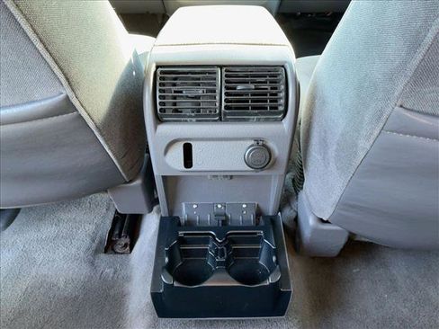 Used 2003 Ford Explorer XLT image 17