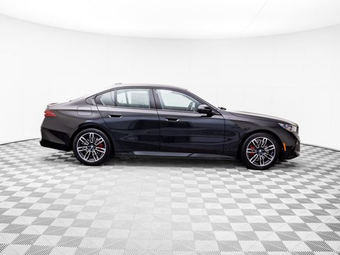 New 2026 BMW 530i xDrive 530i xDrive image 6