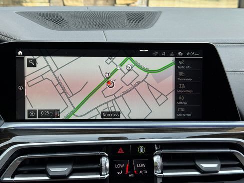 Used 2023 BMW X5 xDrive40i w/ Executive Package image 25