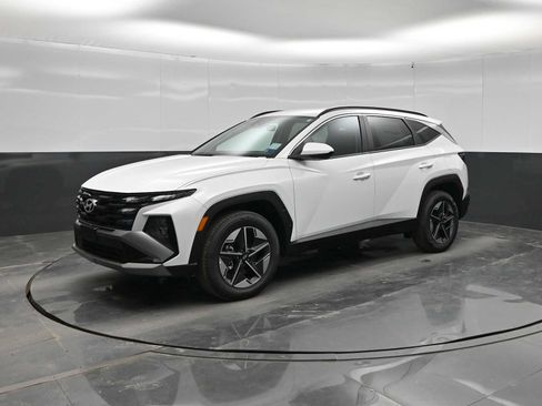 New 2026 Hyundai Tucson SEL w/ Tow & Go Package AWD/4WD image 4