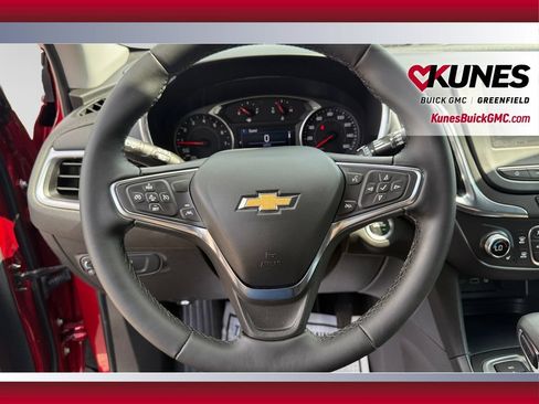 Used 2023 Chevrolet Equinox LT AWD/4WD image 24
