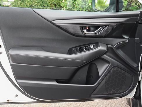 Used 2023 Subaru Outback Premium image 13