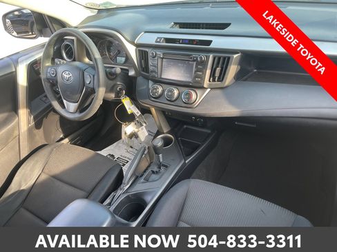 Used 2015 Toyota RAV4 LE FWD image 15