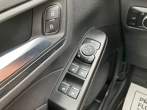 Used 2023 Ford Escape ST-Line w/ Tech Pack #1 image 27