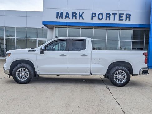 Used 2025 Chevrolet Silverado 1500 LT w/ Z71 Off-Road Package image 9