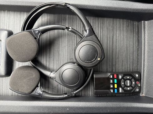 Used 2019 Honda Pilot Elite image 23