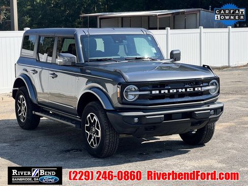 Used 2024 Ford Bronco Outer Banks image 7
