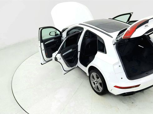 Used 2025 Audi Q5 2.0T Premium image 22