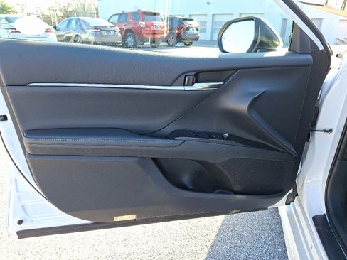 Used 2024 Toyota Camry XSE image 9