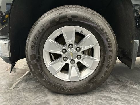 Used 2020 Chevrolet Silverado 1500 LT image 10