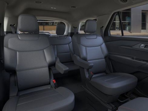 New 2026 Ford Explorer Active w/ Active Comfort Package image 12