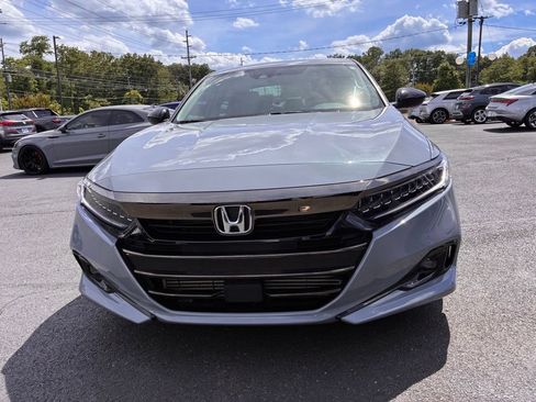 Used 2022 Honda Accord Sport Special Edition image 2