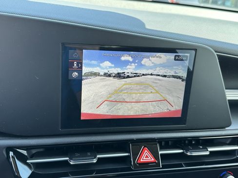 New 2026 Kia Niro LX FWD image 23