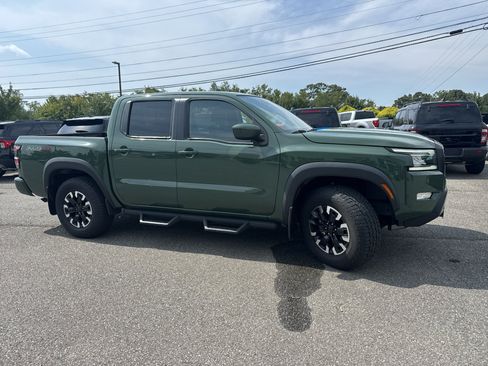 Used 2024 Nissan Frontier PRO-4X w/ Off-Road Protection Package AWD/4WD image 1