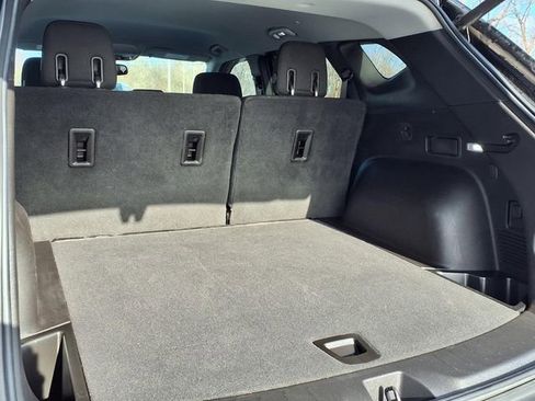 Used 2020 Chevrolet Blazer LT image 19