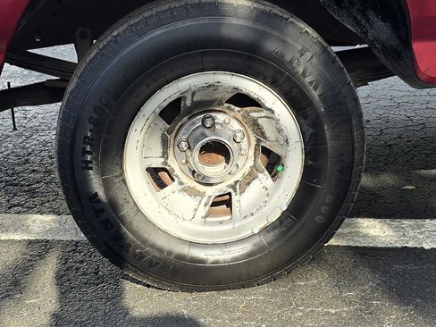 Used 1995 Ford F150 XL image 22