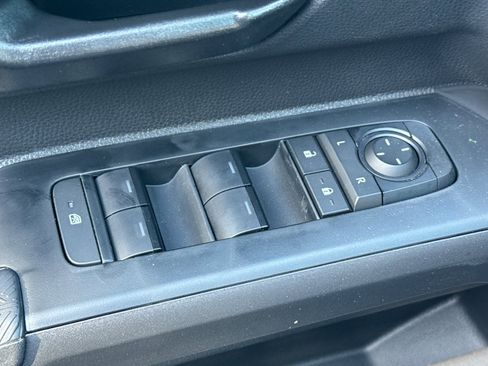 New 2025 Toyota Tacoma SR5 image 14