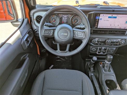 New 2025 Jeep Gladiator Sport image 15