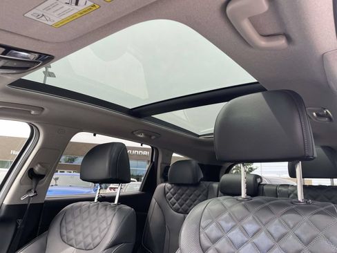 Certified 2022 Hyundai Santa Fe Limited w/ Cargo Package AWD/4WD image 9