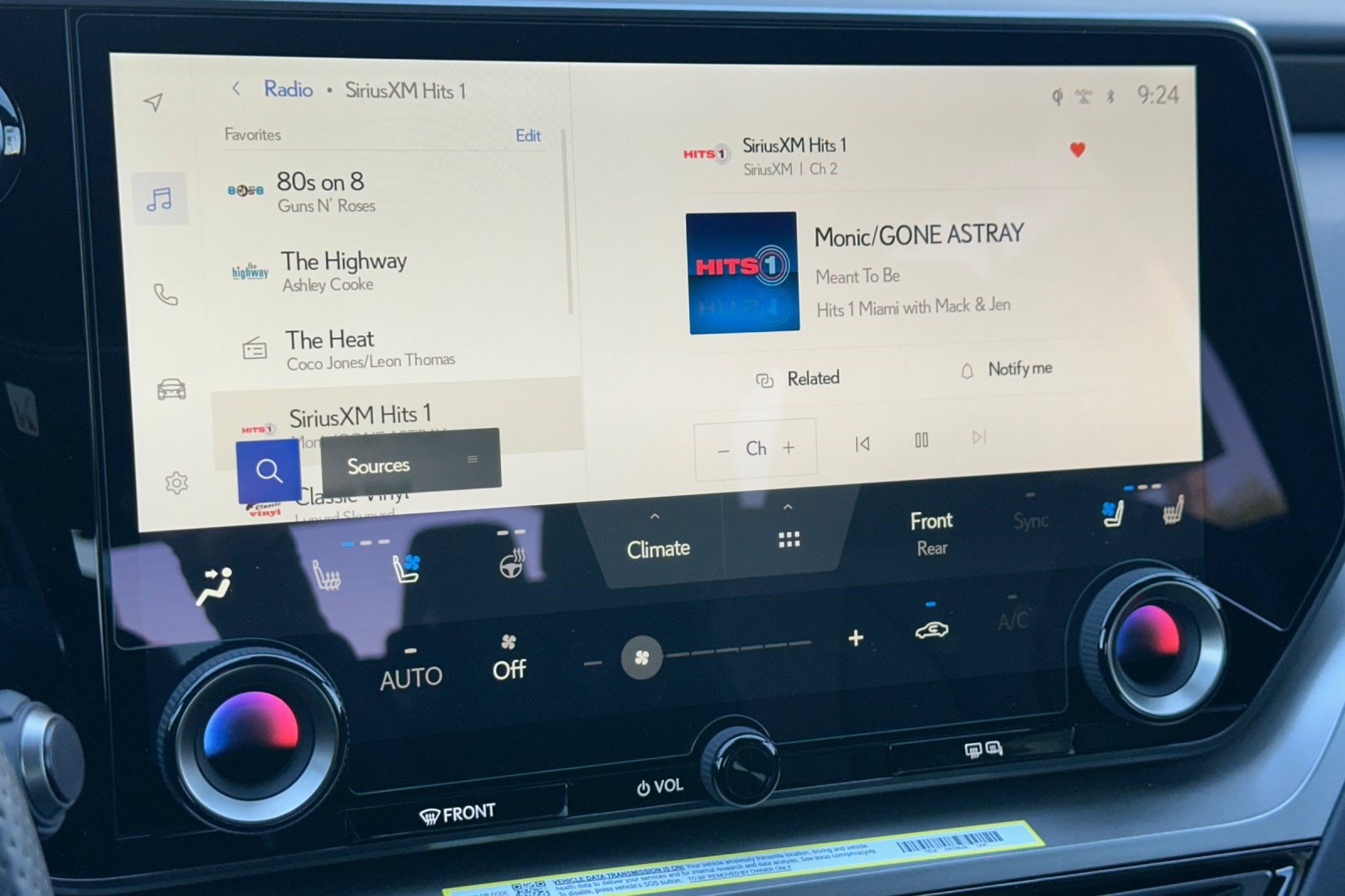 New 2026 Lexus TX 500h AWD w/ Technology Package image 19