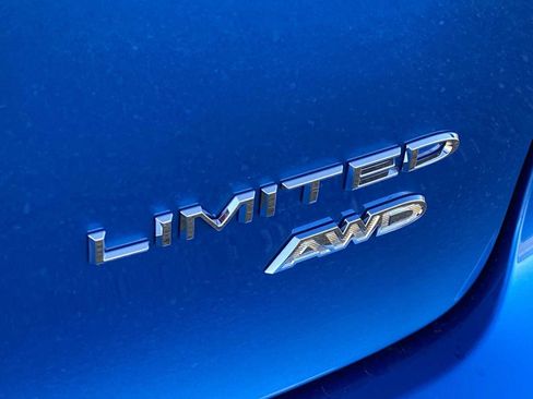 New 2026 Chrysler Pacifica Limited image 25