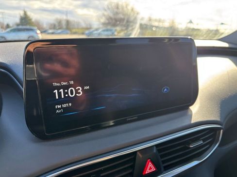 Used 2023 Hyundai Santa Fe SEL image 17