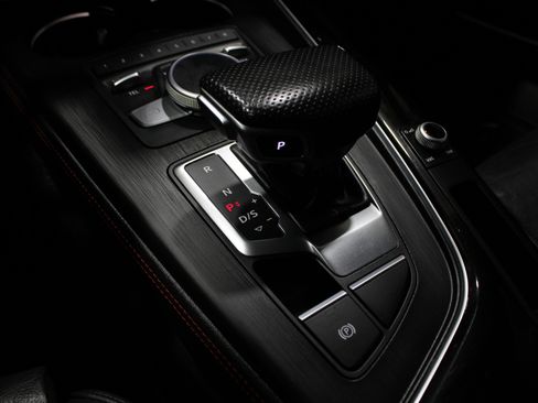 Used 2018 Audi A4 2.0T Premium Plus w/ Premium Plus Package image 24