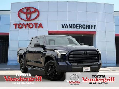 Used 2025 Toyota Tundra SR5 w/ SR5 Premium Package AWD/4WD image 1