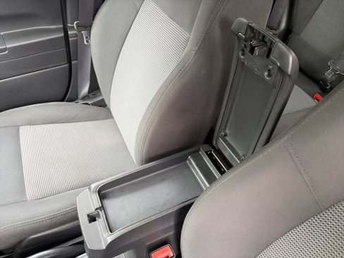 Used 2016 Jeep Patriot Sport FWD image 30