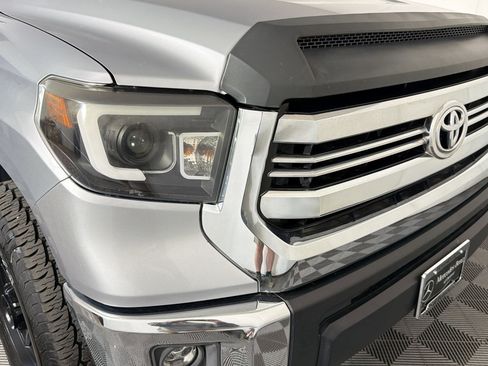 Used 2016 Toyota Tundra SR5 w/ TRD Off Road Package AWD/4WD image 11