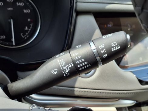 New 2025 Cadillac XT5 Premium Luxury w/ LPO, Floor Liner Package image 17