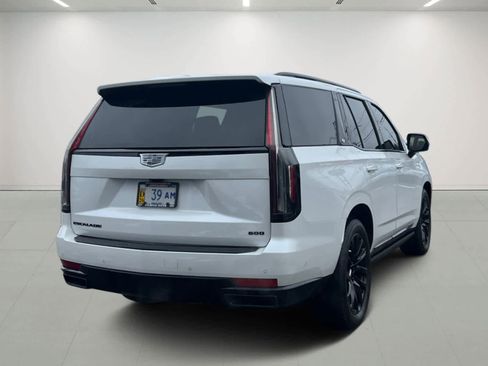 Used 2024 Cadillac Escalade Sport Platinum w/ LPO, ONYX Package image 6