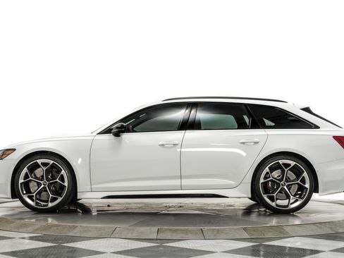 Used 2025 Audi RS 6 performance image 6