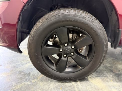 Used 2019 RAM 1500 Express w/ Wheel & Sound Group AWD/4WD image 25