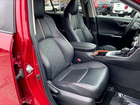 Used 2024 Toyota RAV4 Adventure image 8