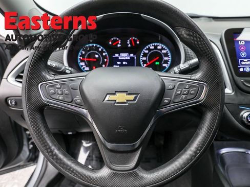 Used 2024 Chevrolet Malibu LT image 10