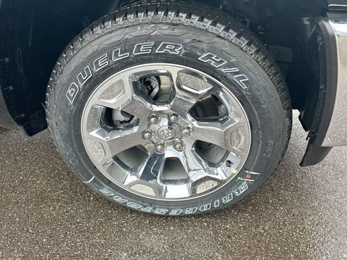 New 2026 RAM 1500 Big Horn AWD/4WD image 13