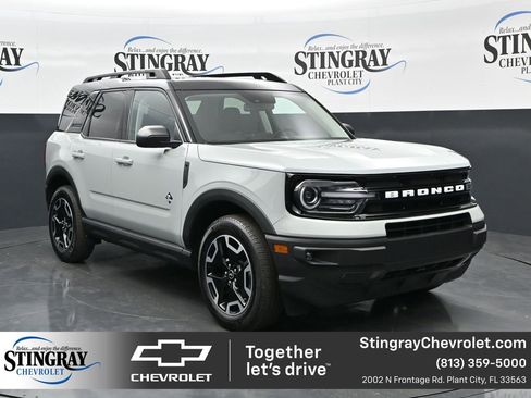 Used 2024 Ford Bronco Sport Outer Banks AWD/4WD image 1