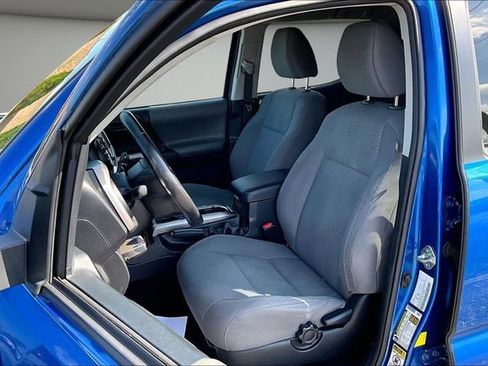 Used 2017 Toyota Tacoma SR5 image 20