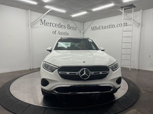 New 2026 Mercedes-Benz GLC 300 image 2