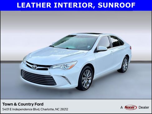 Used 2016 Toyota Camry XLE w/ Moonroof Package FWD image 1