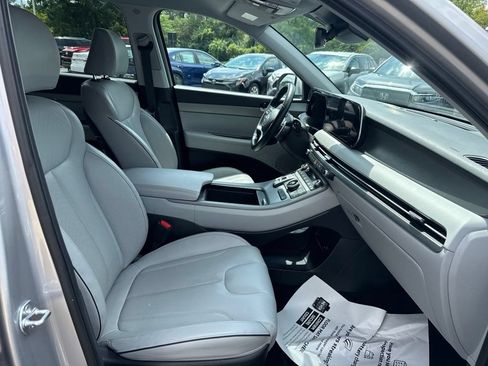 Used 2025 Hyundai Palisade SEL FWD image 34