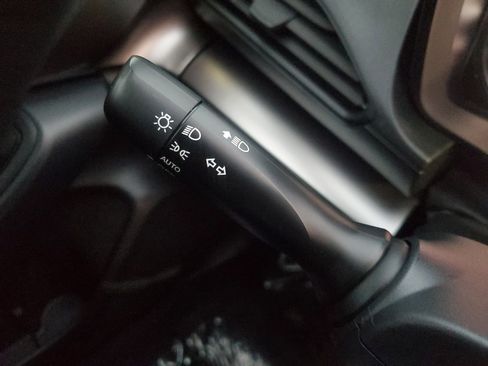 Used 2025 Subaru Impreza 2.0i image 20