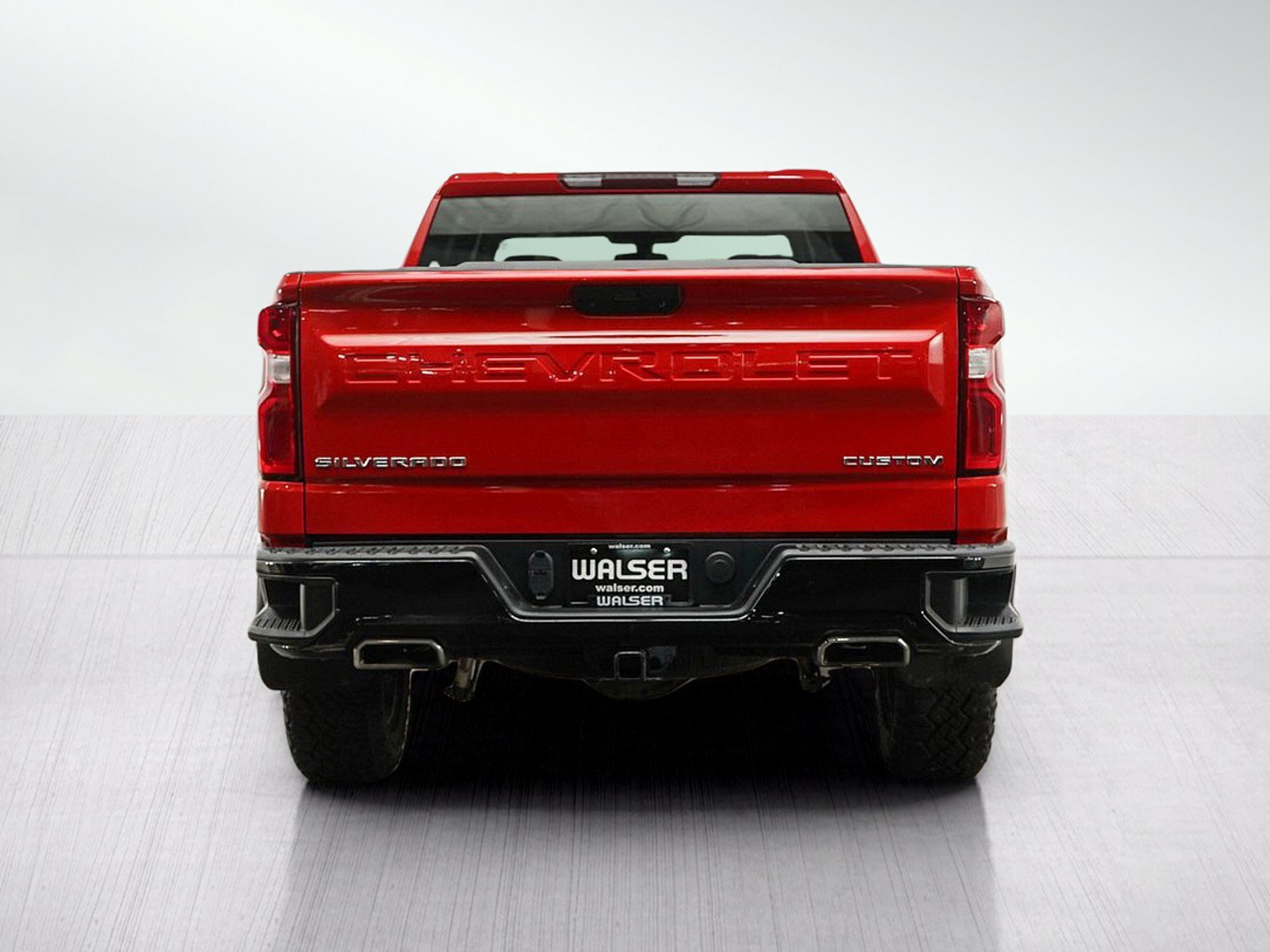 Used 2019 Chevrolet Silverado 1500 Custom Trail Boss w/ Custom Convenience Package AWD/4WD image 4
