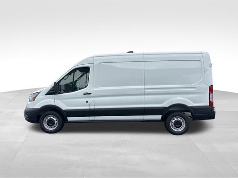 New 2026 Ford Transit 250 148 Medium Roof w/ Load Area Protection Package RWD image 2