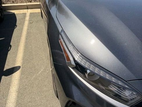 Used 2024 Kia Forte LXS image 4