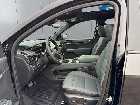 New 2026 GMC Acadia AT4 w/ Super Cruise Package image 23