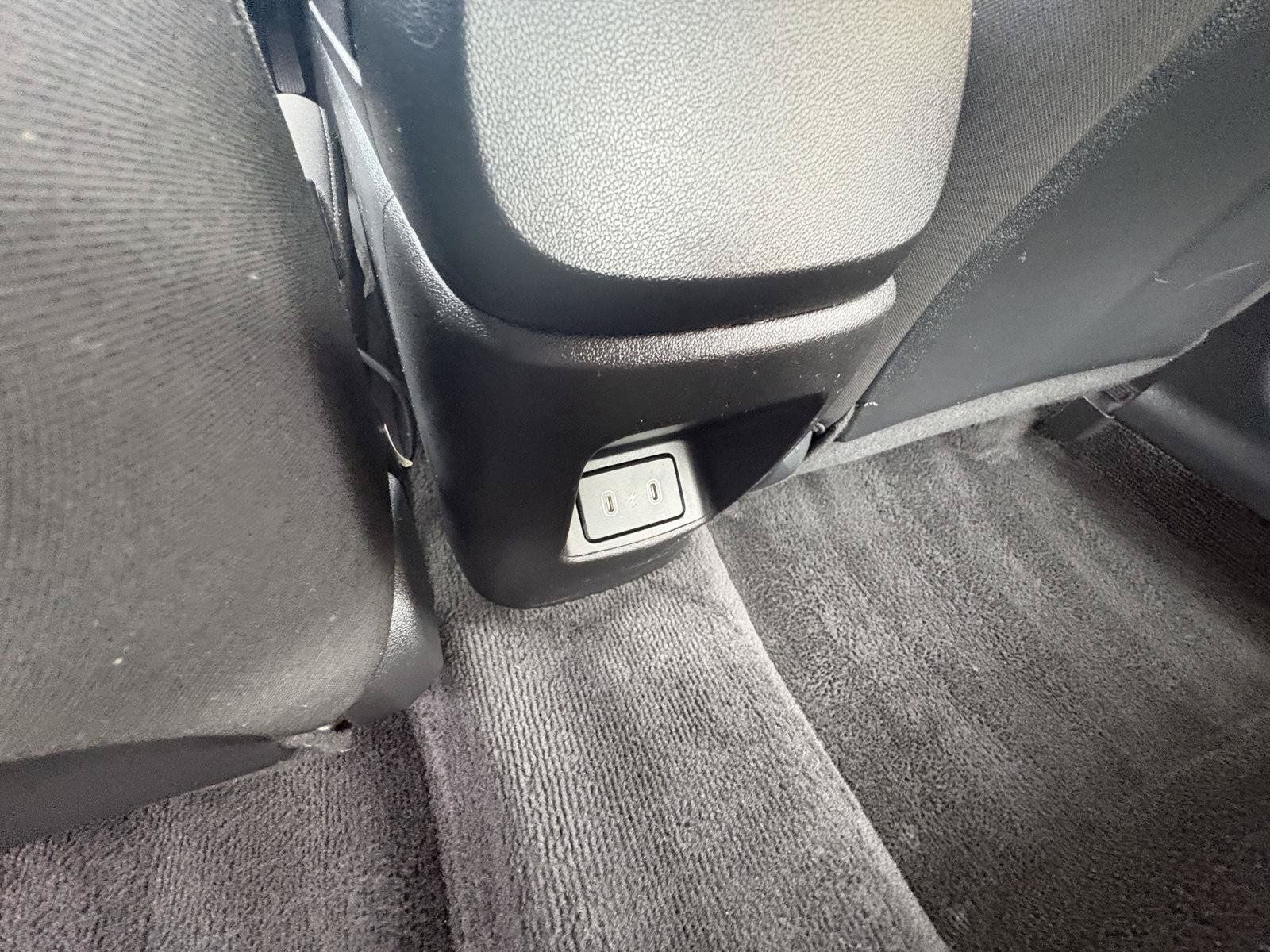 Used 2024 Hyundai Elantra SEL FWD image 19