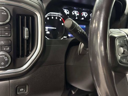Used 2022 GMC Sierra 1500 SLE w/ X31 Off-Road Package AWD/4WD image 34